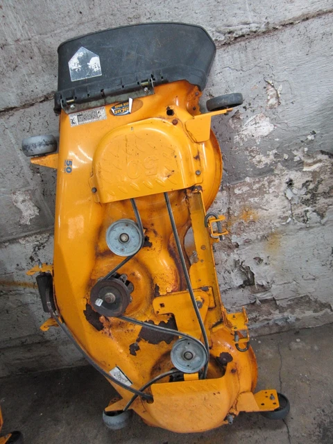 Ingranaggio Pignone Sterzo Per MTD Cub Cadet LT-1500, LT-946 G, LT-5000, LT-950 - Caltric 717-1554