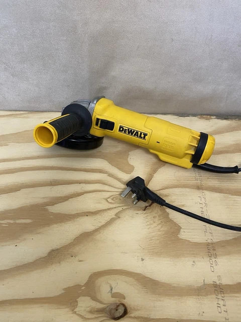 Amoladora Angular De 1010 W Y 115 Mm De Bajo Voltaje Con Kit De Caja