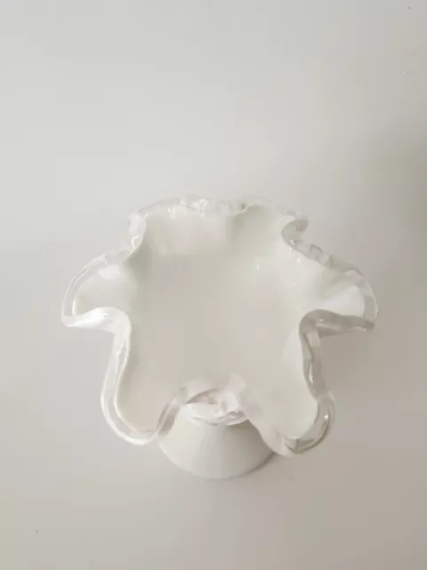 FENTON VIOLETS SPANISH Lace Silver Crest Glass Ruffle Vase $35.00 ...