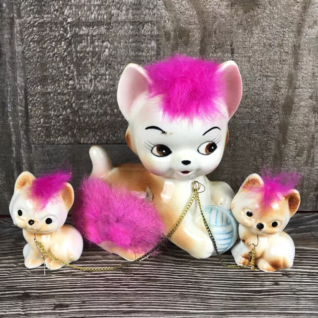 Vintage MCM Anthropomorphic Cat Kitten Family Chain Ceramic Fur Figurine Japan
