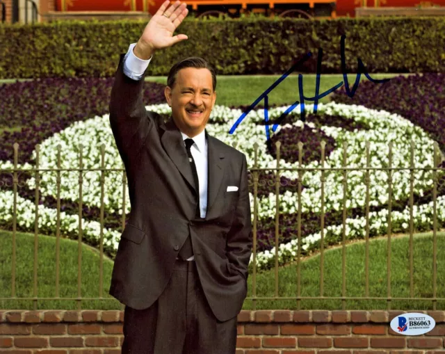 Tom Hanks Autographed 8 x 10 Saving Mr. Banks Waive Photo Beckett BAS COA