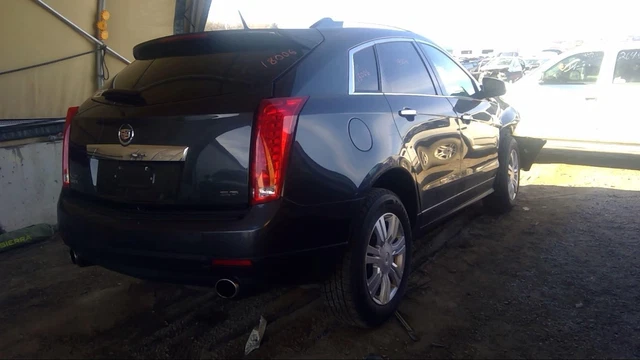 2014 CADILLAC SRX Pass. R. Side Quarter Mounted Tail Lamp 128K
