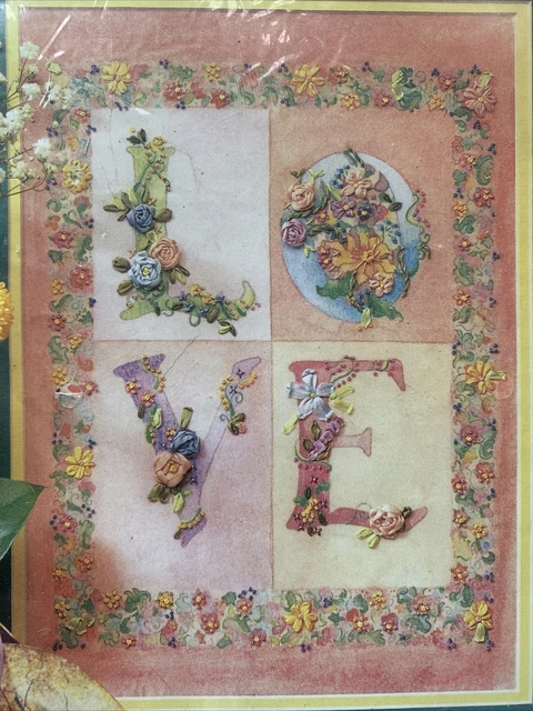 Kit de bordado de cinta de seda LOVE in Flowers Bucilla Nuevo en paquete 9x12