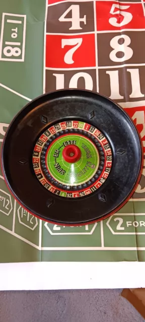 Vintage Louis Marx & Co Spin-er-ette Roulette Wheel Gambling Game Tin