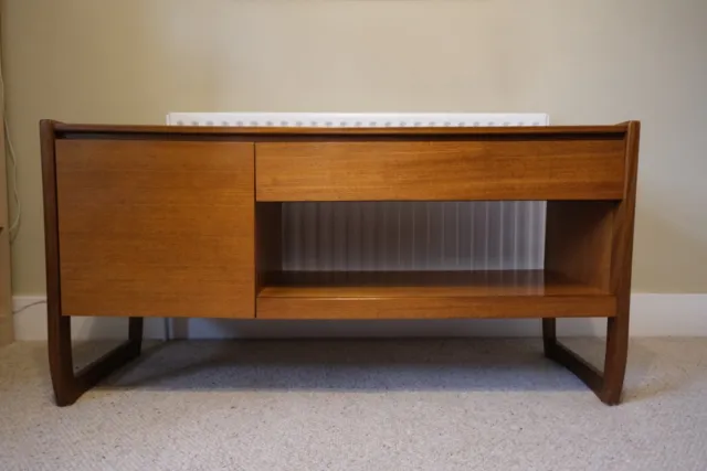 Vinyl Record Media Unit Cabinet Sideboard Mid Century Vintage Retro Teak