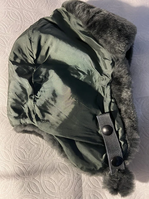 NEW USAF  B9B  Extreme Cold Weather Helmet Liner **Size: Medium