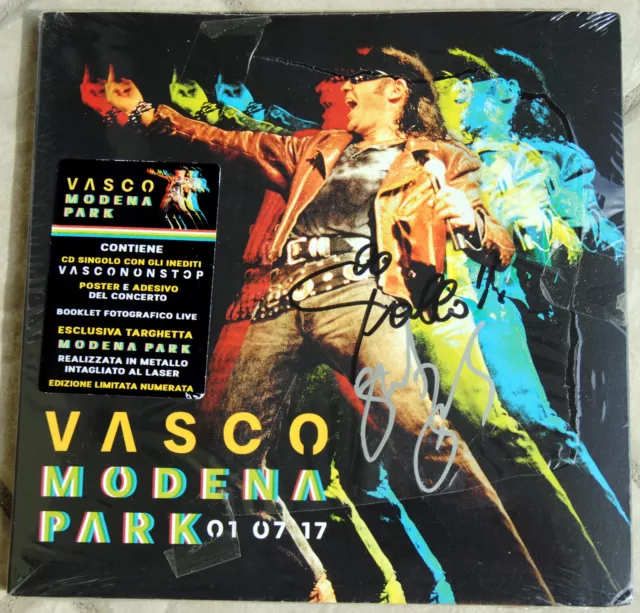 Vasco Rossi " MODENA PARK 01 07 17 " AUTOGRAFATO GALLO BURNS SIGILLATO ED. LIM.