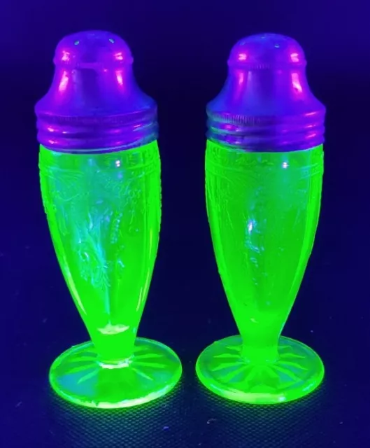 Cameo/Ballerina Green Urainium Depression Glass Salt And Pepper Shakers