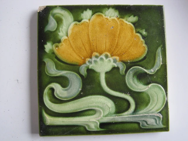ANTIQUE 6" ART NOUVEAU MAJOLICA EMBOSSED TILE - H. RICHARDS - RD. 404327 c1904