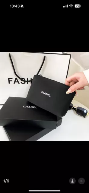 GENUINE Chanel Makeup Traveling Wash BAG VIP GIFT Beauty Counter20x13x3.5cm