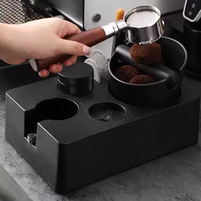 Porte-filtre efficace pour distributeur de café et stockage de tasse doseuse