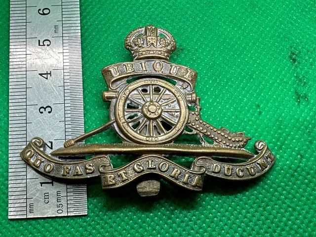 ORIGINAL WW1 / WW2 British Army Royal Artillery Kings Crown Cap Badge £ ...