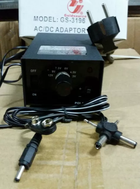 ALIMENTADOR ADAPTADOR TRANSFORMADOR CORRIENTE UNIVERSAL AC-DC 1000Ma 5V 9V 12V