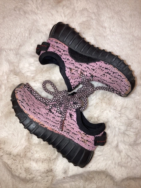 Adidas yeezy boost deals pink uk