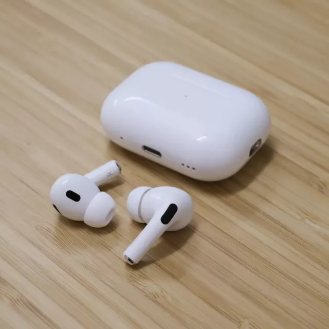 APPLE AIRPODS PRO 2nd Generation with MagSafe Wireless Charging Case