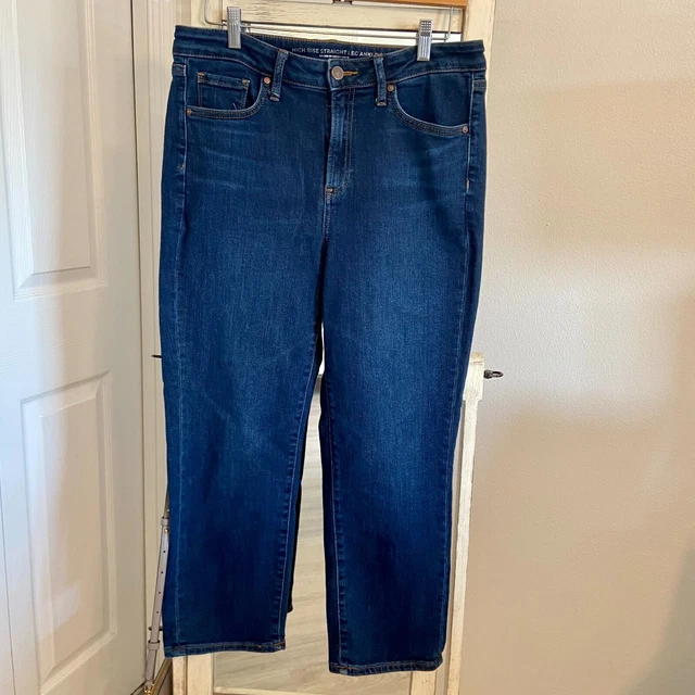 Chico's High Rise Straight Leg Dark Rinse Ankle Denim Crops Size 1 Medium 
