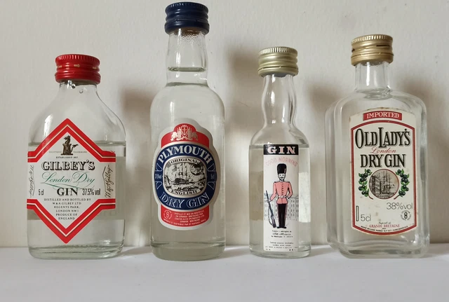 Lot de 4 mignonnettes bouteilles verre gin anciennes scellées