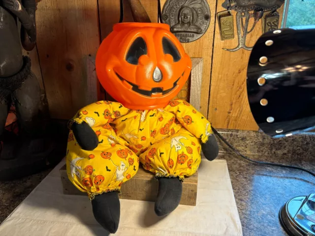 Vintage Handmade Halloween Jack-O-Lantern Pumpkin Blow Mold Candy Bucket Decor