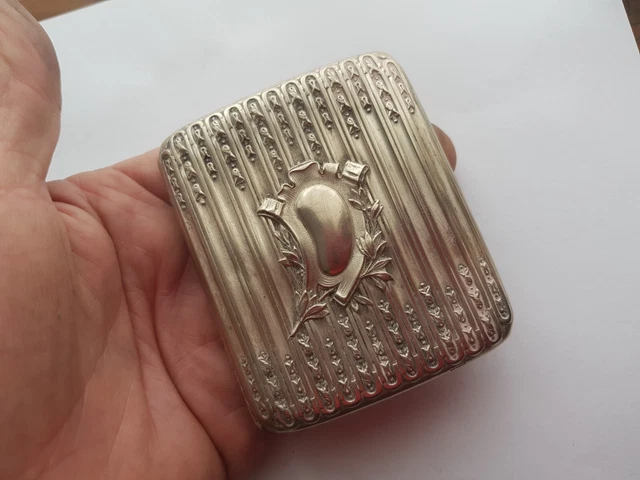 TB ETUI PORTE Cigarettes Art Nouveau Metal Argente Motif Plisse Et Cartouche EUR 20,00 - PicClick FR