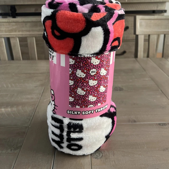 Hello Kitty Silky Soft Throw Blanket 46in. X 60in. Hello Kitty And Bows