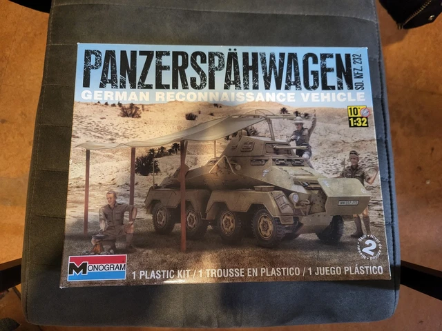 Monogram Parzer MONOGRAM 1/32 PANZERSPÄHWAGEN Sd. Kfz. 232 1:32 Panzer EUR 25,00 ...
