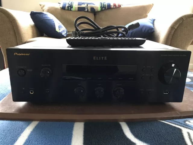 Pioneer Elite SX-N30 Network Stereo Receiver with Built-In Bluetooth / Airplay
