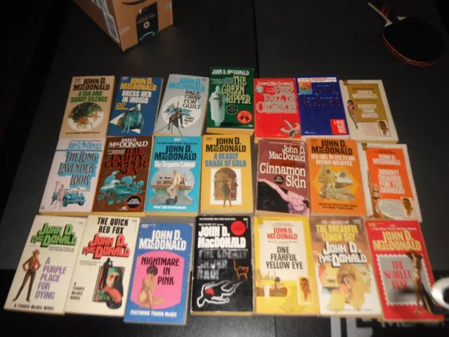 Complete Set Series - John D Macdonald Lot of 21 Travis McGee Books Blue/silver