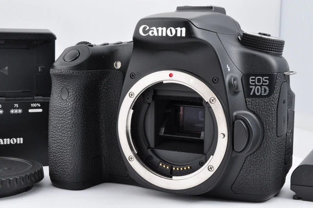 Near Mint Canon EOS 70D 20.2MP Digital SLR Camera Body 12873  Shots JAPAN #EB13