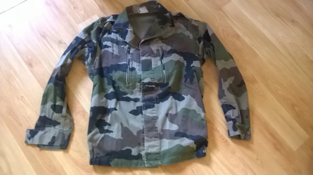UNE VESTE TREILLIS camouflage militaire français F2 armée 96M chasse