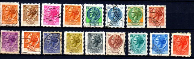 Lot, série de 17 timbres oblitéré 1960-80 Italie  / good stamps Fine Used ITALIA