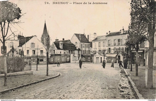 91 BRUNOY _S21163_ Place de la Jeunesse Epicerie