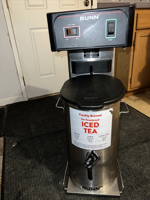 BUNN TB3Q 3 Gal ice tea brewer 36700.0059 & Bunn dual port dispenser