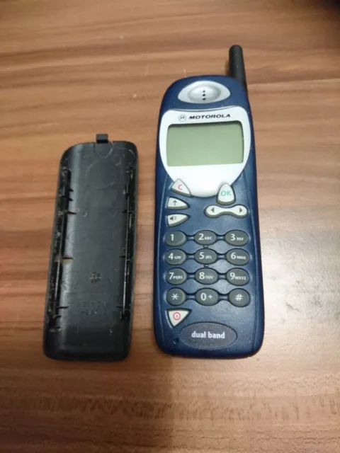 Handy Motorola dual Band M3888 Steinzeit-" Handy Defekt
