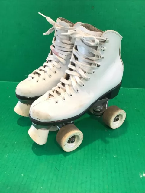 Dominion Canada White Boot ROLLER SKATES Women’s sz 5.5 American Patriot Wheels