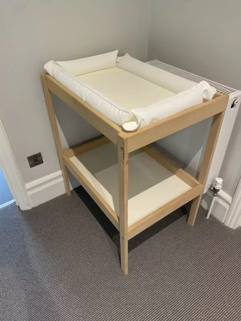 Ikea SNIGLAR Baby Changing Table & SKÖTSAM Babycare Mat - Great Condition