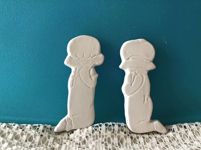 T1 - Imanes o alfileres de oración grandes para niñas y niños bisque de cerámica listos para pintar