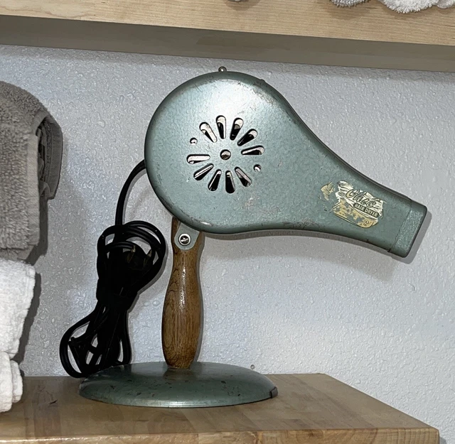 1950’s Chic hair dryer Sea foam green with hands free stand Works Cool Setting