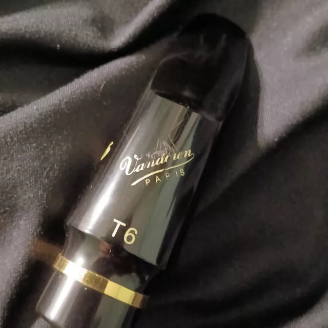 Vandoren V16 Series Tenor Saxophone Mouthpiece; T6L