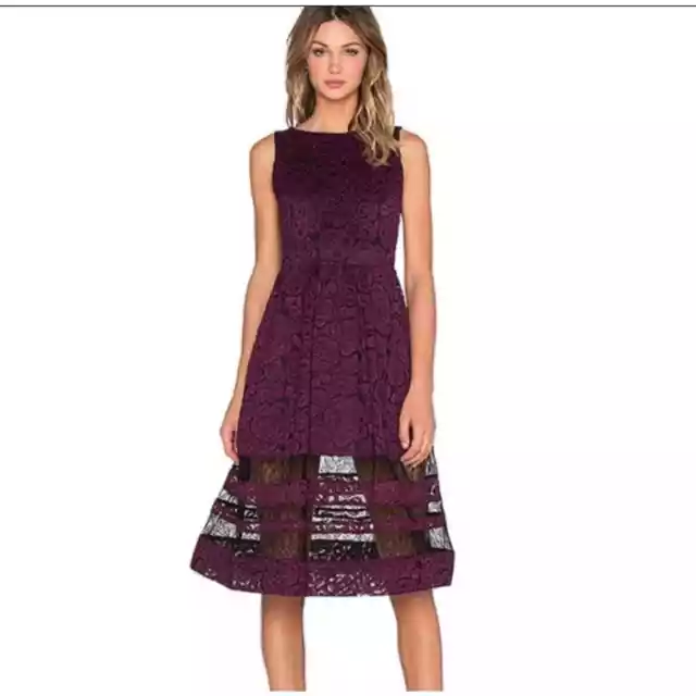 Alice + Olivia Odelia Lace Flare Midi Dress Size 2 NEW Plum Black