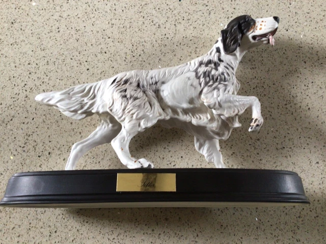 Large Setter, Dog Figurine by Beswick circa 1980s 30cm Long 22cm tall MINT