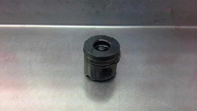 Pistone Per Renault Laguna Ii Bg0 2.2 Dci Turbodiesel 658693