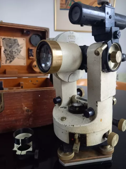 Carl Zeiss Jena Th. Theodolite IV 2