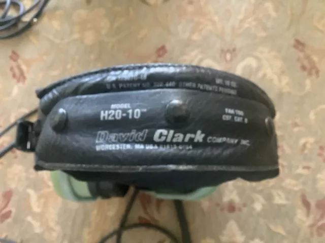 David Clark H20-10 Aviation Headset