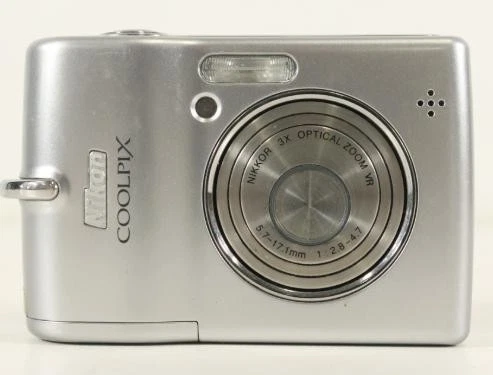 Nikon COOLPIX L12 コンパクトデジタルカメラ Nikon L12 Review