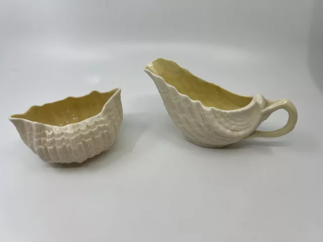 BELLEEK Tridacna "clam" Sugar & Creamer Set Excellent Condition Yellw/Grn Luster