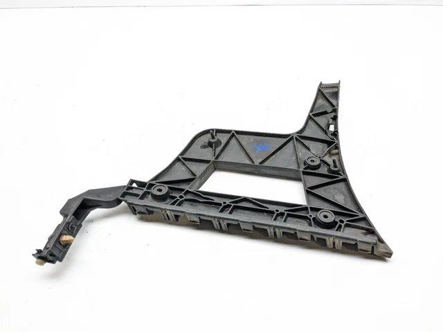 Staffa Montaggio Paraurti Audi A4 Posteriore Destro Lato Guidatore 8K5807454 B8 8K 2009