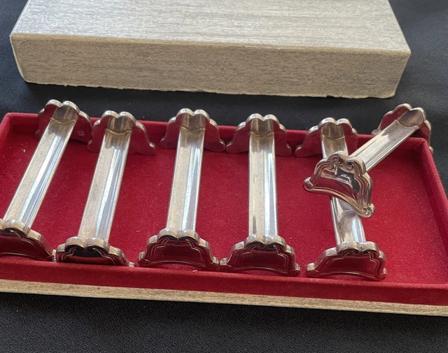 Ménagère Ravinet 37 pièces Contours violonné métal argenté dans écrin début XXèm