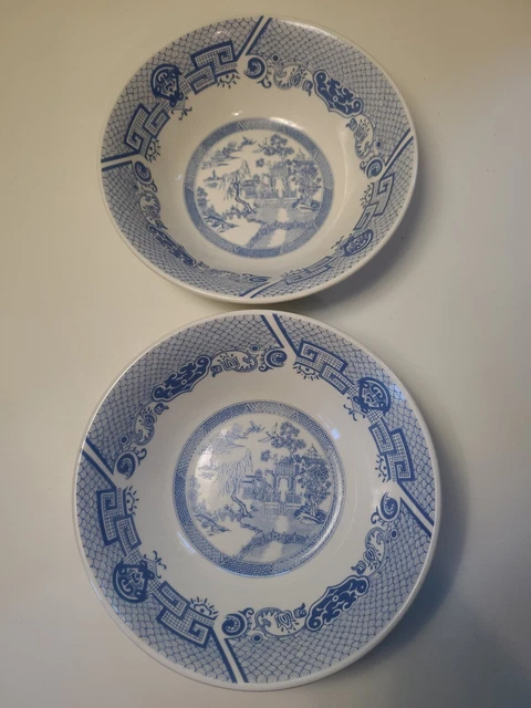 2 Blue Willow 6 3/8" Coupe Cereal/Fruit Bowls Light Blue Made in China