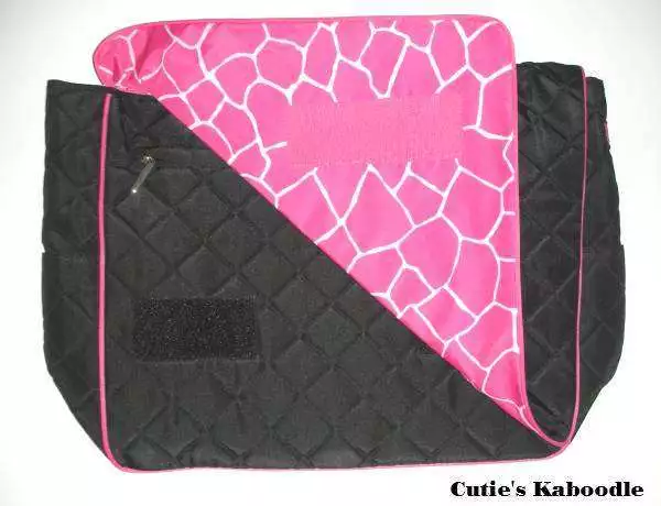 NEW JP LIZZY Raspberry Giraffe Diaper Messenger Bag