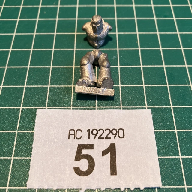 Warhammer 40K Space Marine Predator 48-23 - Art Technic Modélisme